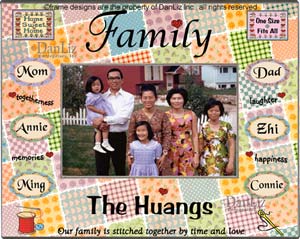 Family Quilt frame ©DLE, Inc.